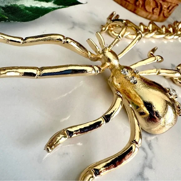 Zara Golden Bejeweled Spider Necklace Halloween Special Collection Statement NEW - Picture 10 of 14